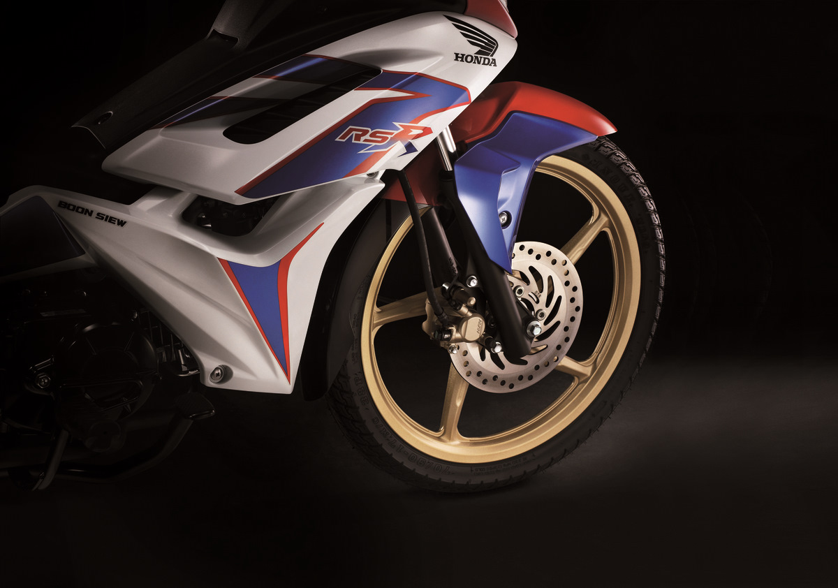 Stylish Gold Sports Rims - MotoMalaya.net - Berita dan 