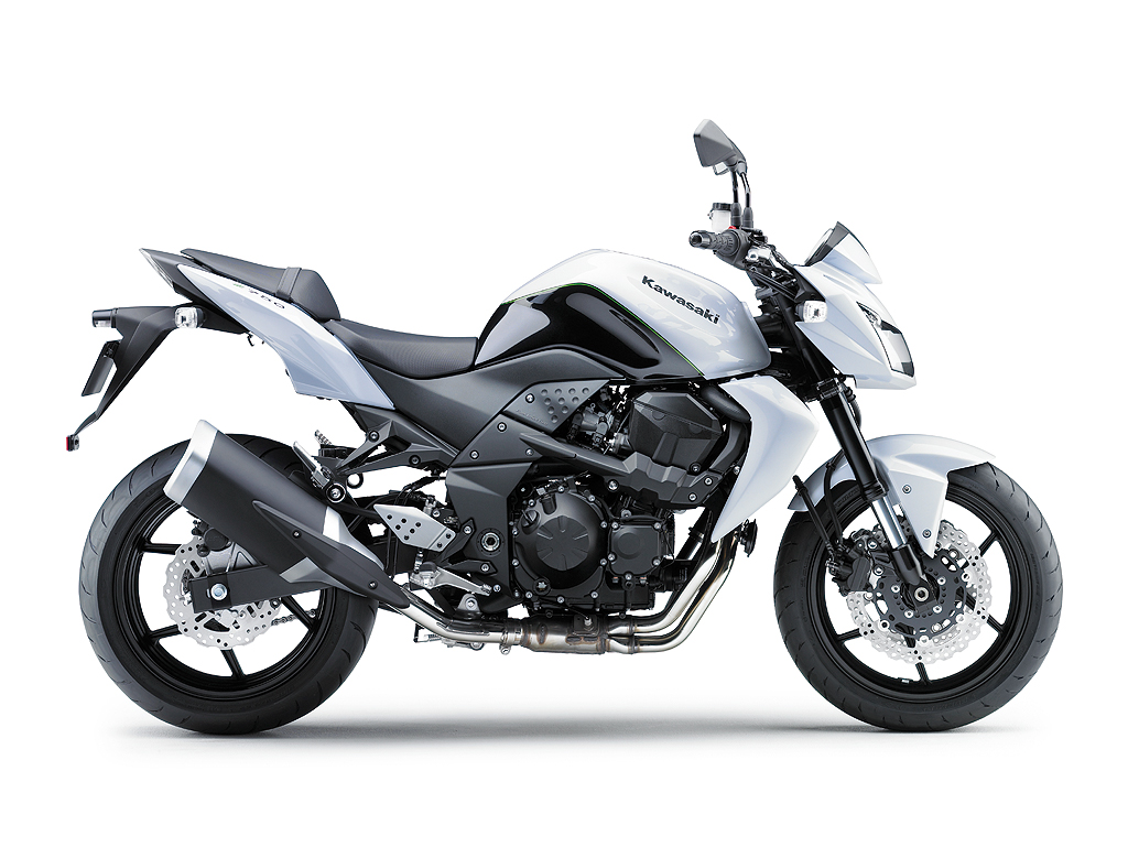 Kawasaki-z750-white - MotoMalaya.net - Berita dan Ulasan 