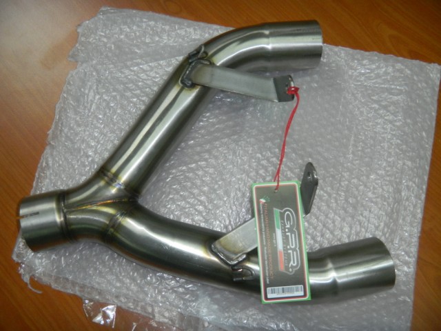 GPR-exhaust-Shiver750-001