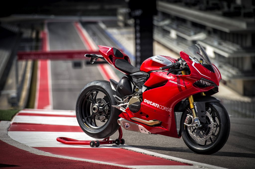 101 1199 Panigale R 020 Ducati Performance