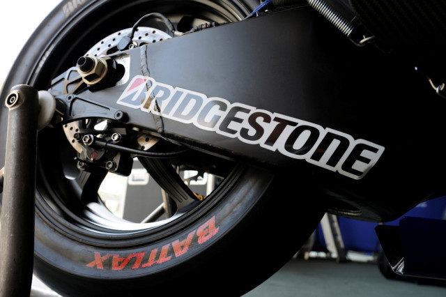 1-Bridgestone-BATTLAX-MotoGP-rear-slick