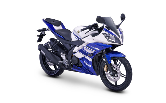 2014-Yamaha-YZF-R15-001