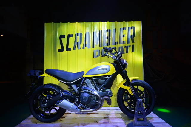 2015-Scrambler-Ducati