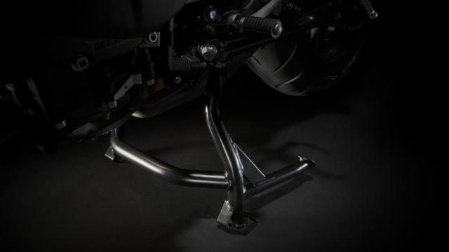 2015-Yamaha-MT09-Tracer-EU-Matt-Grey-Detail-017