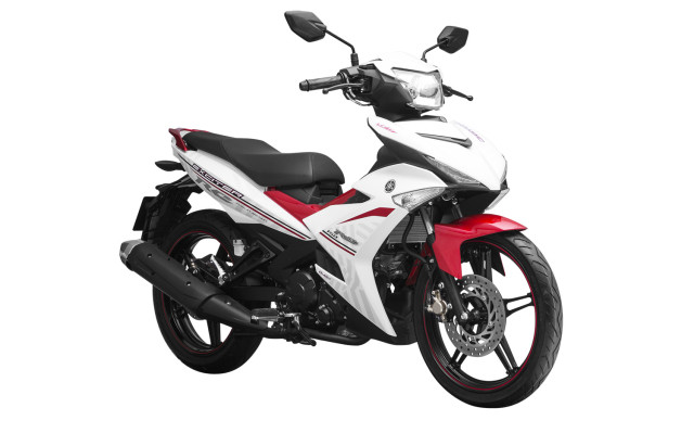 2015-Yamaha-Exciter-T150-150LC-white
