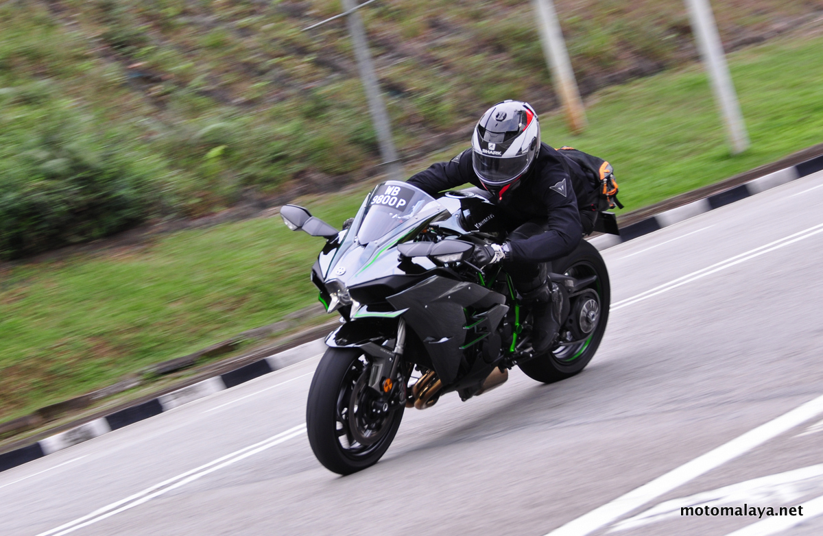 2015-Kawasaki-H2-road-test-016 - MotoMalaya.net - Berita 