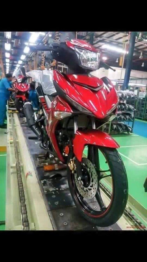 2015-Yamaha-Y15ZR-003