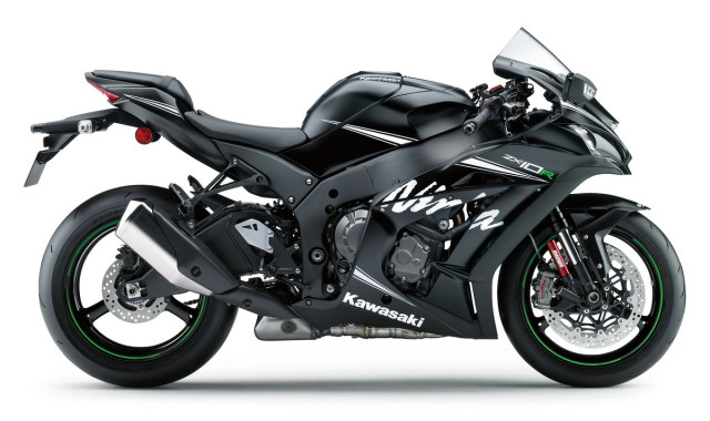 2016-Kawasaki-Ninja-ZX10R-WinterTest-Edition-003