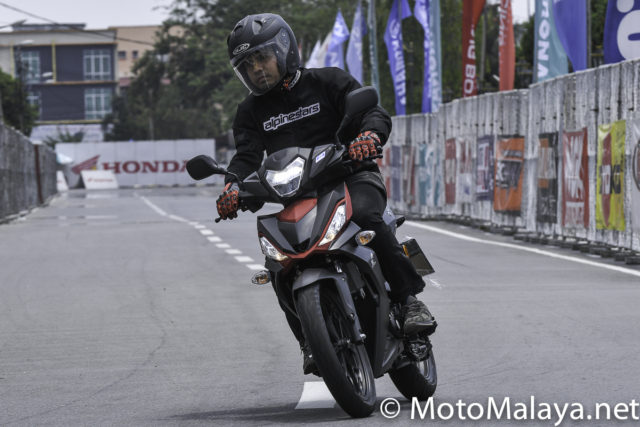 MM_Honda_RS150R_test-ride_On_track-4