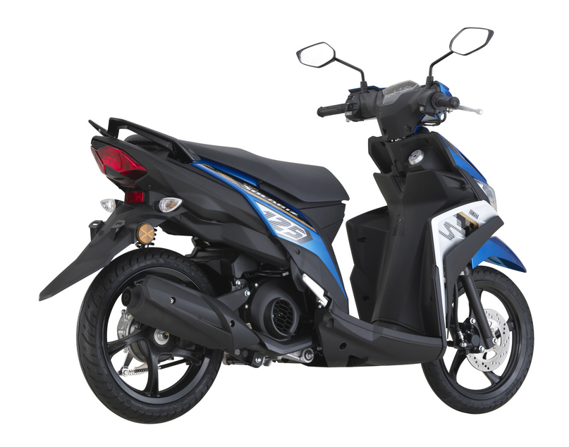 2017-Yamaha-Ego-Solariz-Blue-Biru-007 - MotoMalaya.net 