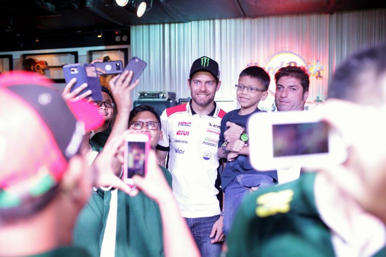 Cal Crutchlow Left Team Owner Lucio Cecchinello Mingling With Fans 2400x1600 768x512