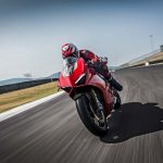 2018 Ducati Panigale V4 S 35