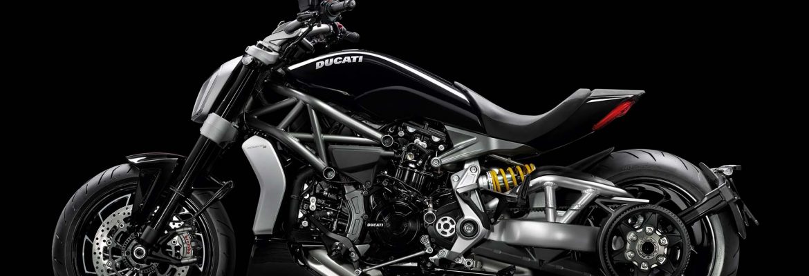 2016 Ducati Xdiavel S 19