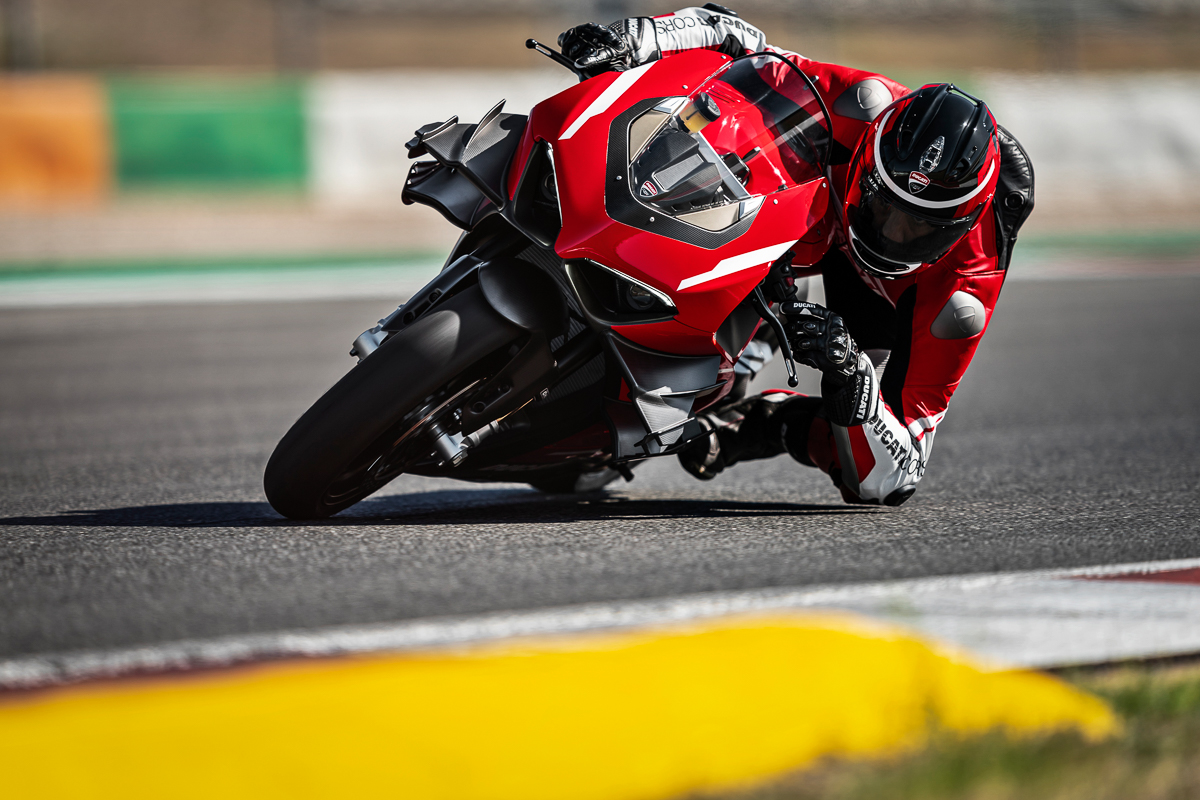 2020 Ducati Superleggera V4 Panigale Price Specs Official 38