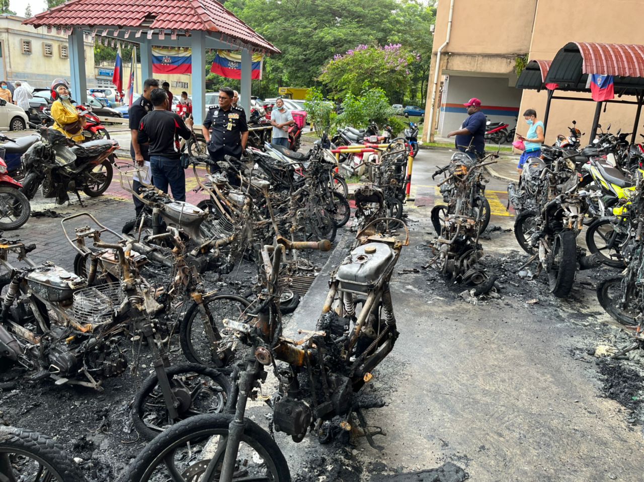 Motosikal Terbakar