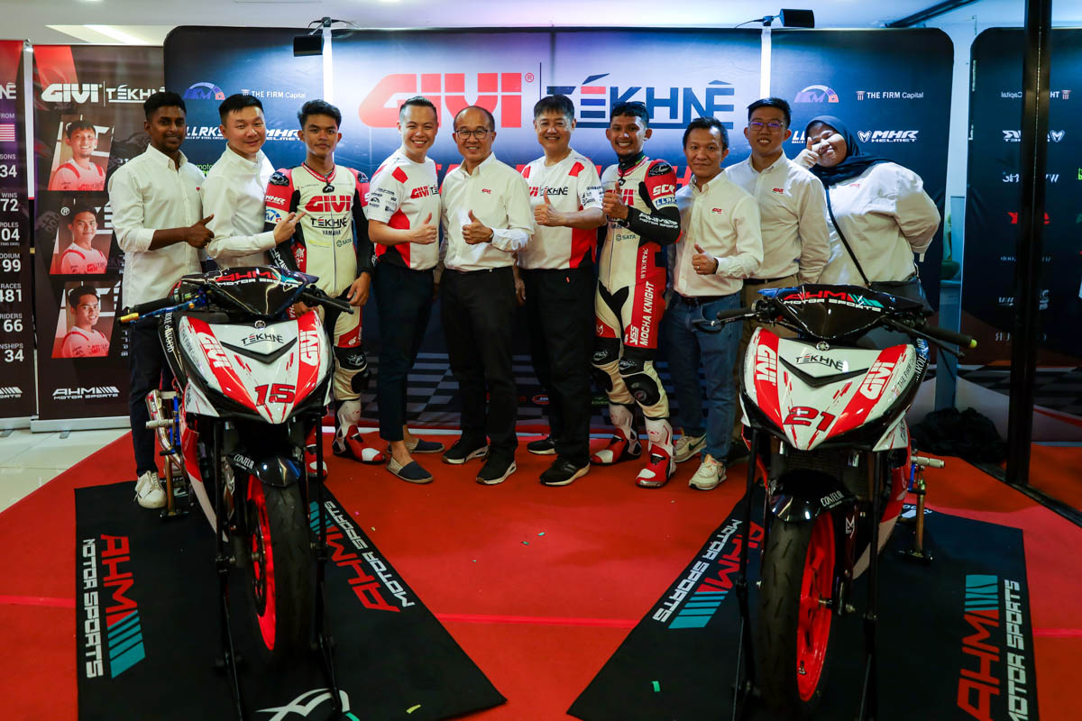 Givi Tekhne Yamaha Ahm Motorsports 5