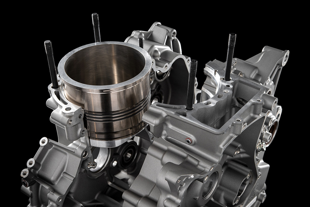 Ducati Superquadro Mono Engine 83 Uc570347 Low